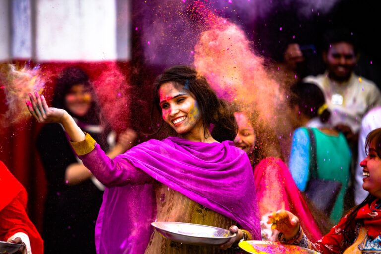 holi facts in tamil